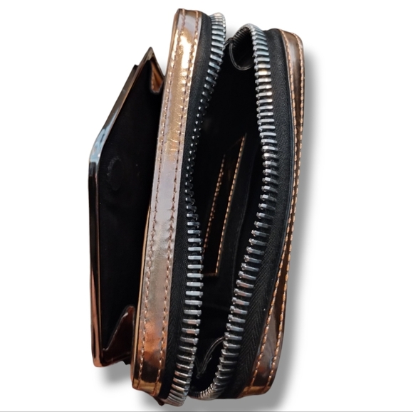ALEXANDER WANG ADRIEL Metallic Rose Gold Leather CLUTCH - Picture 5 of 10